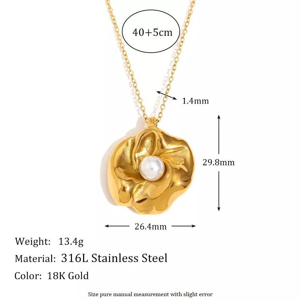 Gold Plated Stainless Steel Pearl Flower Pendant Necklace for Women