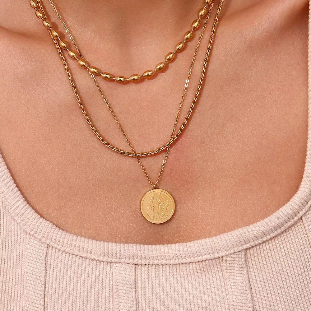 Collar de Gargantilla de Cuentas Ovaladas Chapado en Oro