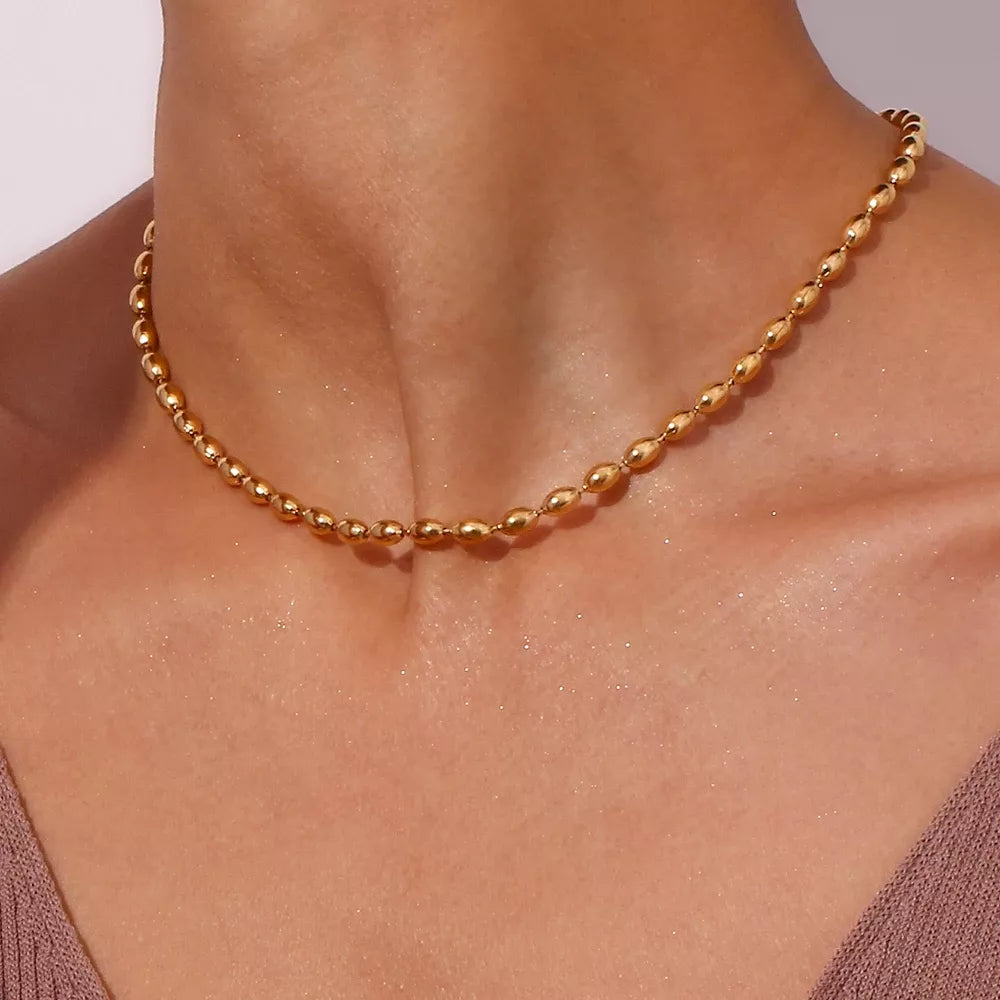 Collar de Gargantilla de Cuentas Ovaladas Chapado en Oro