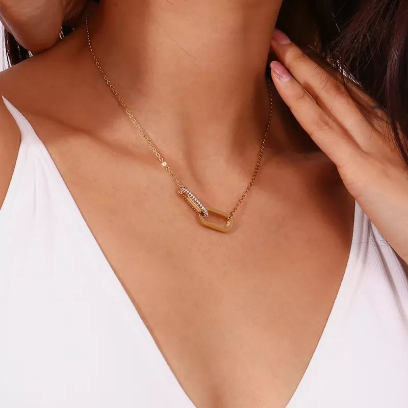 Modern geometric clip-on pendant necklace